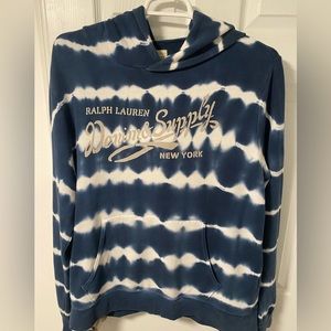 Still in great condition. 8/10. All pictures recent.